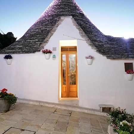 فيلا ألبيروبيللوفي Trullo Dell'Angolo المظهر الخارجي الصورة